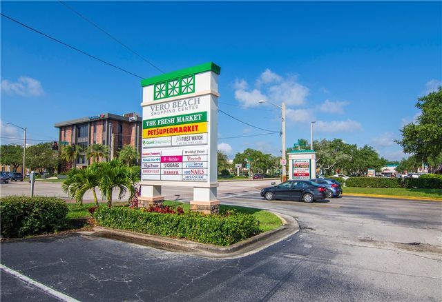 475 19th Place, Vero Beach, FL 32960