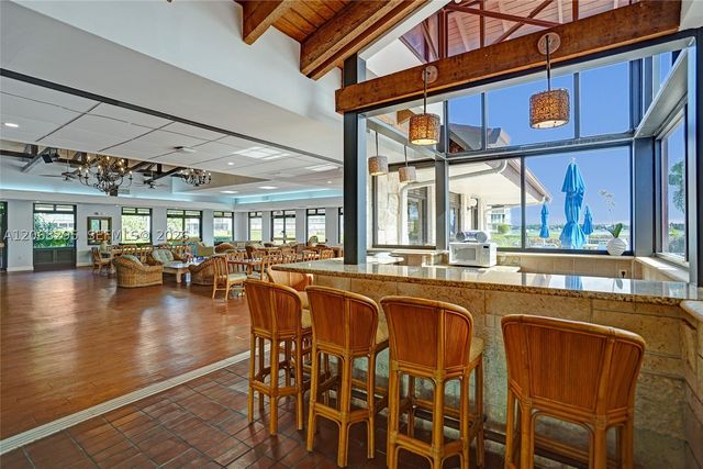 102 Half Moon Cir C3, Hypoluxo, FL 33462