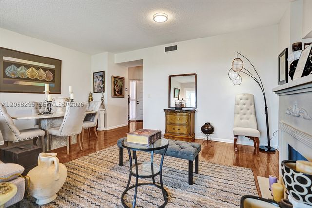 102 Half Moon Cir C3, Hypoluxo, FL 33462