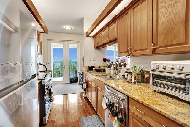 102 Half Moon Cir C3, Hypoluxo, FL 33462