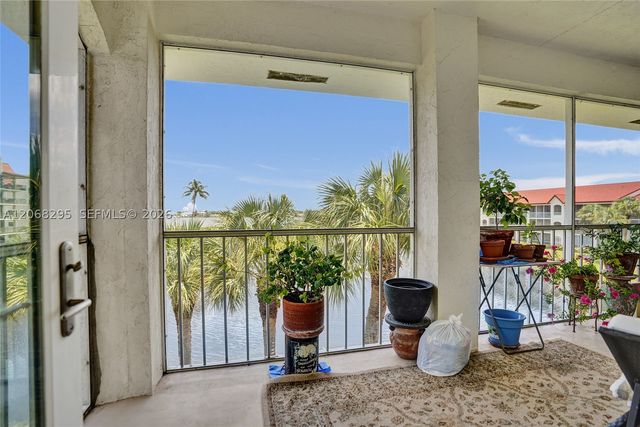 102 Half Moon Cir C3, Hypoluxo, FL 33462