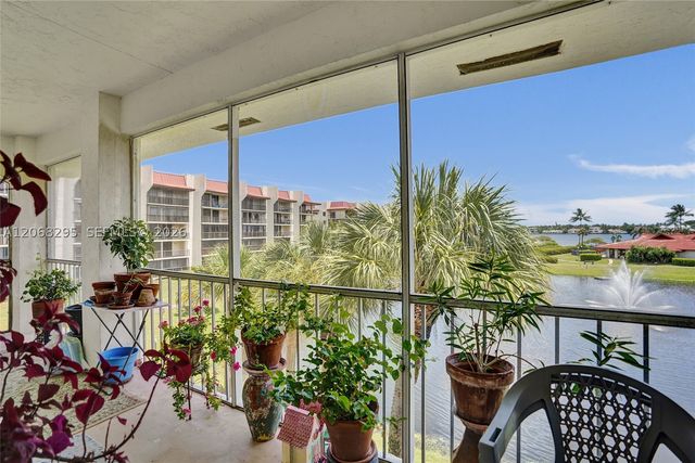 102 Half Moon Cir C3, Hypoluxo, FL 33462