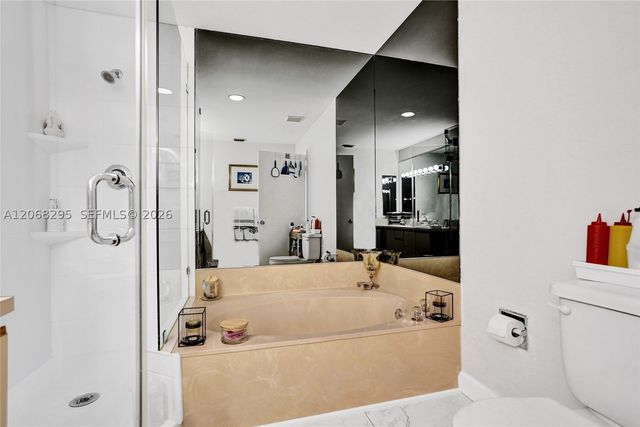 102 Half Moon Cir C3, Hypoluxo, FL 33462