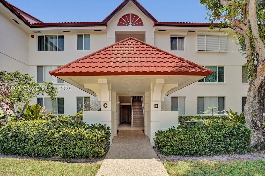 102 Half Moon Cir C3, Hypoluxo, FL 33462