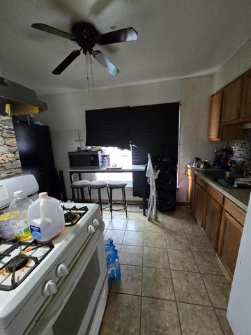 730 Matthews Street, Gary, IN 46406