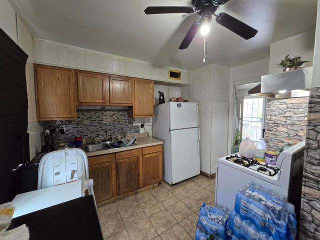 730 Matthews Street, Gary, IN 46406