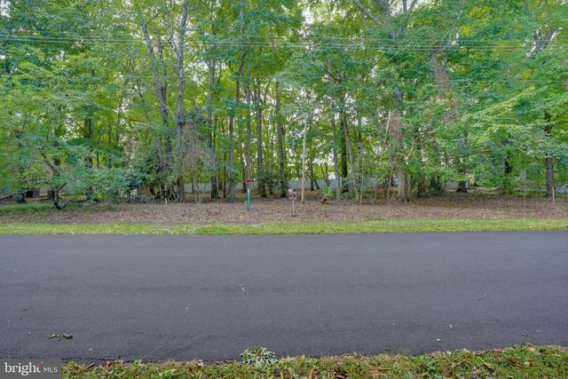 14 HOLLY LN, Ocean View, DE 19970