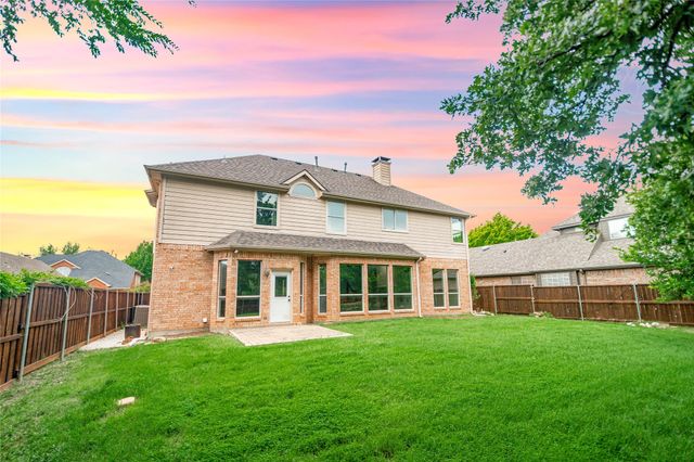 3102 Southwood Drive, Highland Village, TX 75077