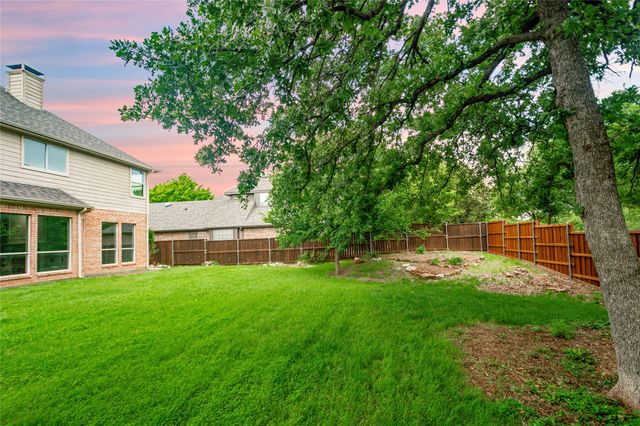 3102 Southwood Drive, Highland Village, TX 75077