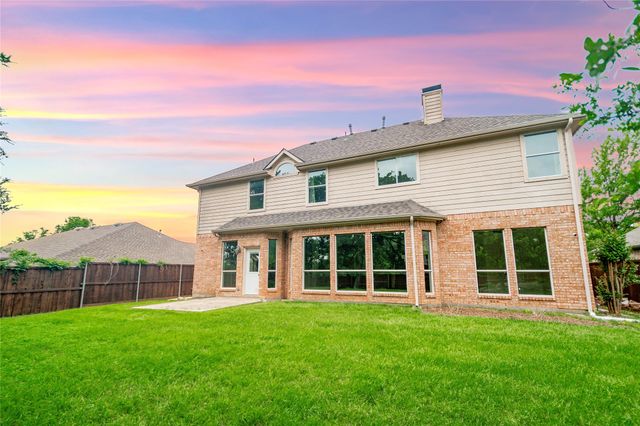 3102 Southwood Drive, Highland Village, TX 75077