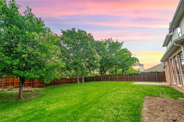 3102 Southwood Drive, Highland Village, TX 75077