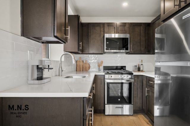 10210 Queens Blvd Apt 505, New York City, NY 11375