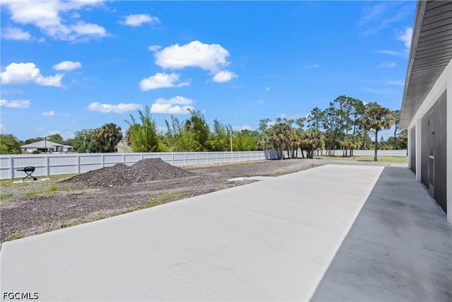 7978 23rd PL, Labelle, FL 33935
