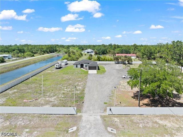 7978 23rd PL, Labelle, FL 33935