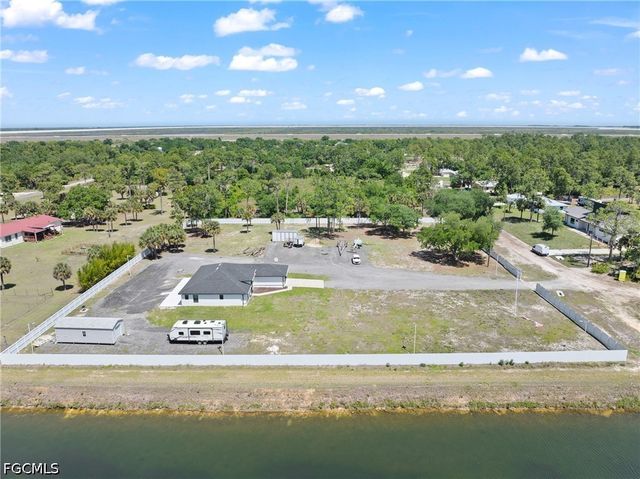 7978 23rd PL, Labelle, FL 33935