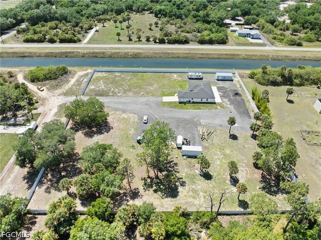 7978 23rd PL, Labelle, FL 33935