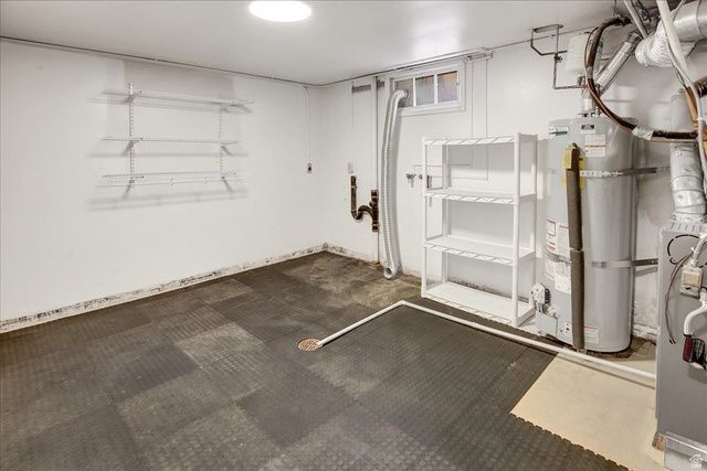 2726 TYLER AVE, Ogden, UT 84403