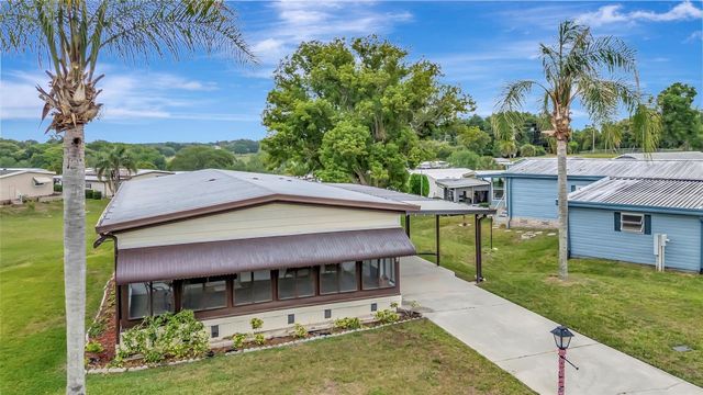2011 WHITE OAK LANE 20, Zellwood, FL 32798