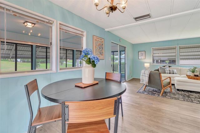 2011 WHITE OAK LANE 20, Zellwood, FL 32798