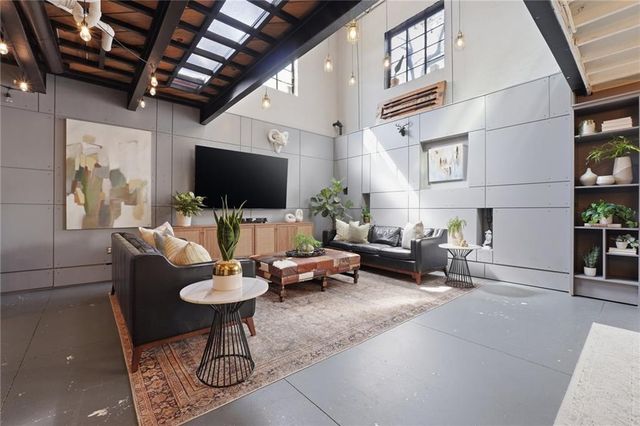 830 Dekalb Avenue NE 11, Atlanta, GA 30307