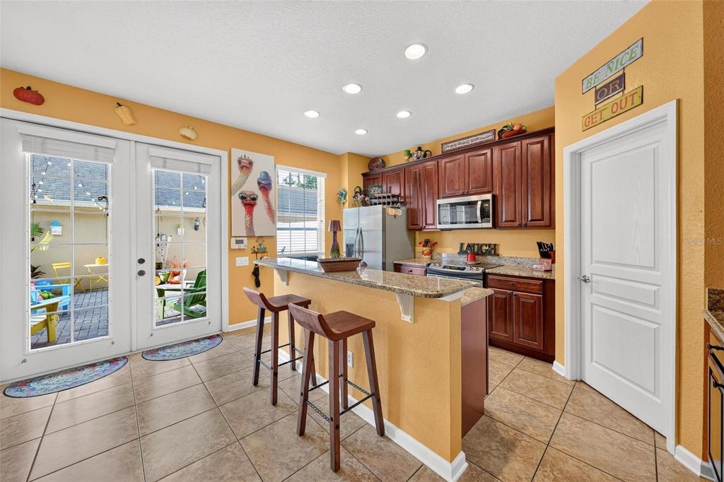 Image 17 of property listing at 12914 VENNETTA WAY, Windermere, FL 34786