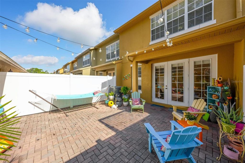Image 20 of property listing at 12914 VENNETTA WAY, Windermere, FL 34786