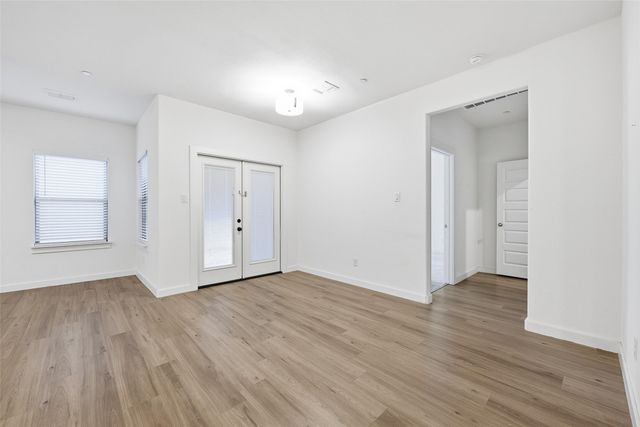 4705 Sunny Pathway, Haltom City, TX 76117