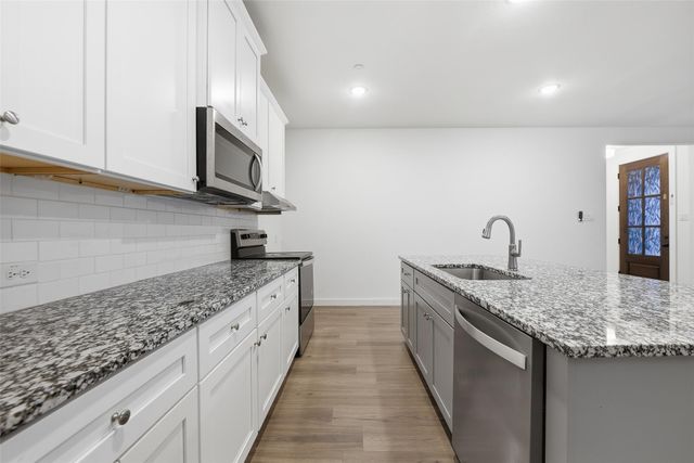 4705 Sunny Pathway, Haltom City, TX 76117