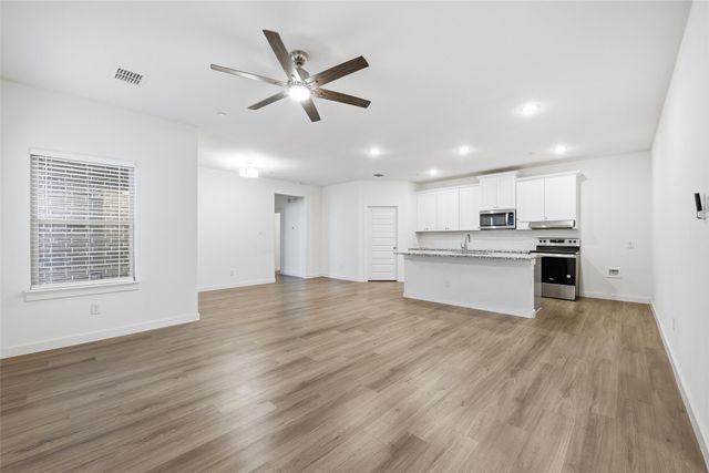 4705 Sunny Pathway, Haltom City, TX 76117