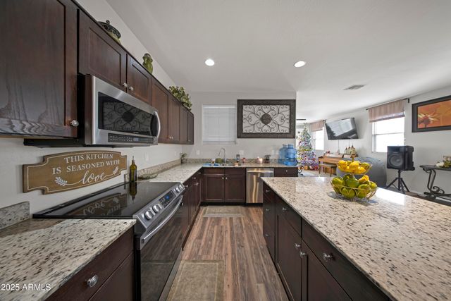 2546 N 73RD Drive, Phoenix, AZ 85035