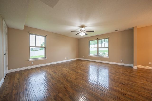1000 S LOUISVILLE DR, Columbia, MO 65203