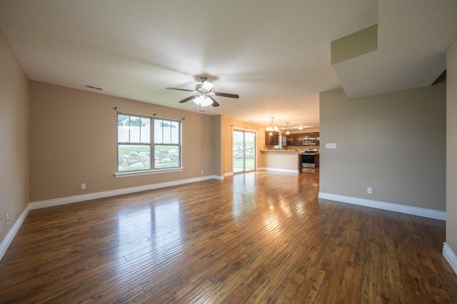 1000 S LOUISVILLE DR, Columbia, MO 65203