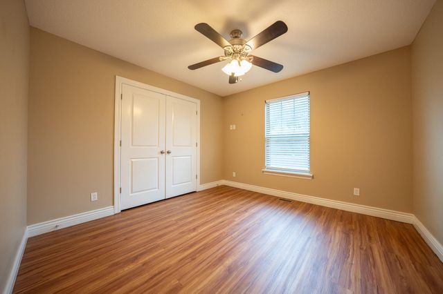 1000 S LOUISVILLE DR, Columbia, MO 65203