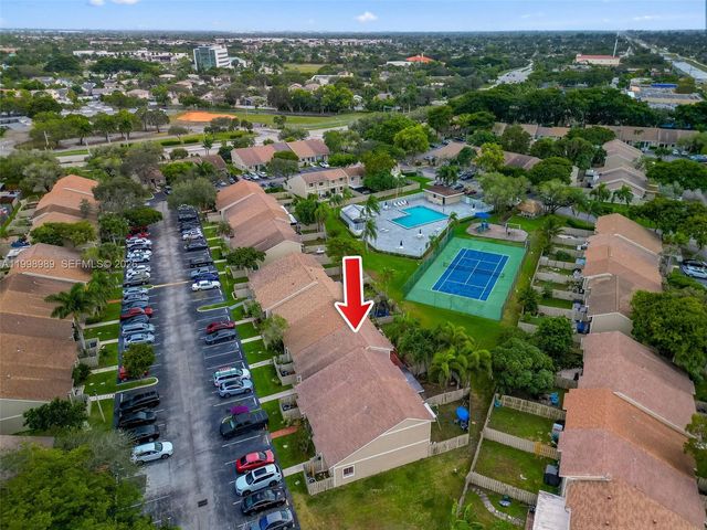 11166 NW 37th St, Sunrise, FL 33351