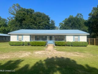9304 Gray Avenue, Vancleave, MS 39565