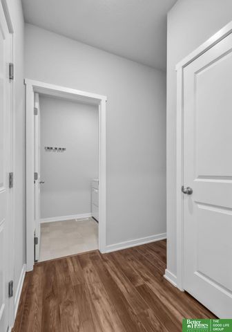 8522 S 63rd Street, Papillion, NE 68157