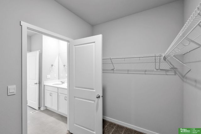 8522 S 63rd Street, Papillion, NE 68157