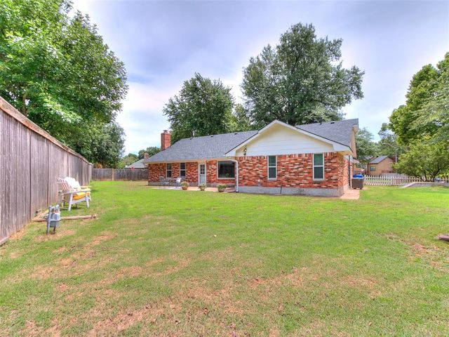 4417 Manchester Court, Norman, OK 73072