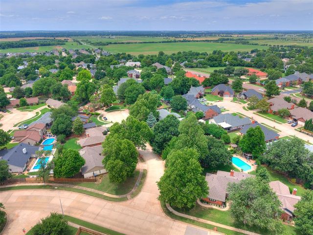 4417 Manchester Court, Norman, OK 73072