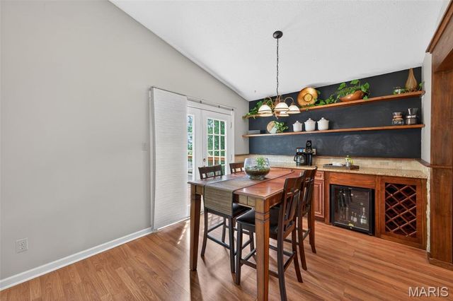 100 Holly Green Drive, Ballwin, MO 63021