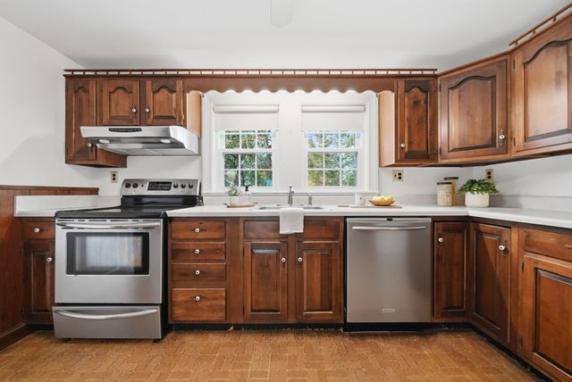 22 Houston Avenue, Methuen, MA 01844