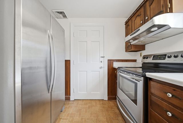 22 Houston Avenue, Methuen, MA 01844