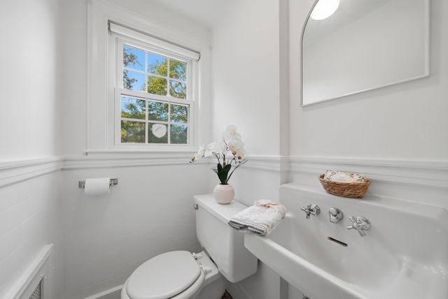 22 Houston Avenue, Methuen, MA 01844