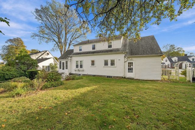 22 Houston Avenue, Methuen, MA 01844