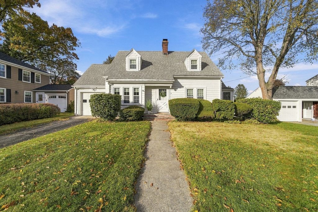 22 Houston Avenue, Methuen, MA 01844