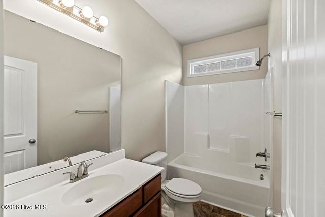 359 Frisco Way, Holly Ridge, NC 28445