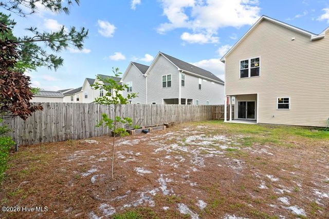 359 Frisco Way, Holly Ridge, NC 28445