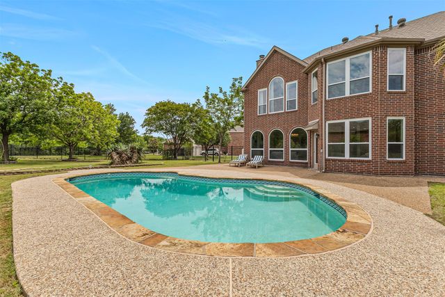 4 Foxborough Court, Heath, TX 75032