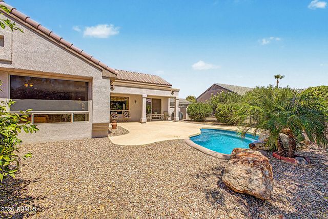 19869 N SHADOW MOUNTAIN Drive, Surprise, AZ 85374