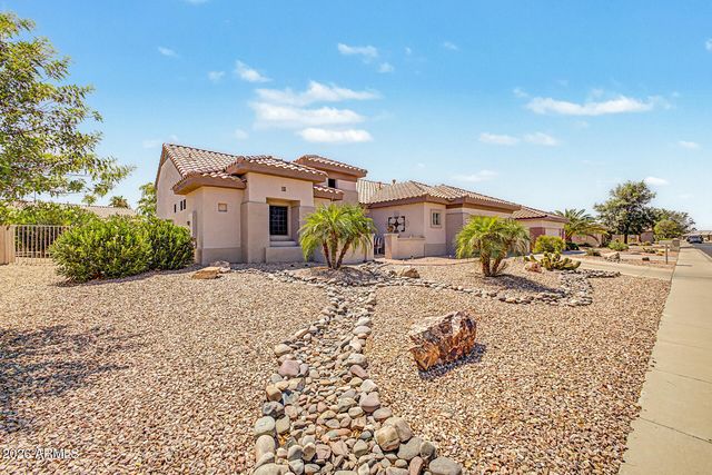 19869 N SHADOW MOUNTAIN Drive, Surprise, AZ 85374